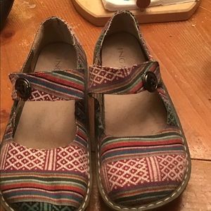 Ingaro Multi colored Shoes